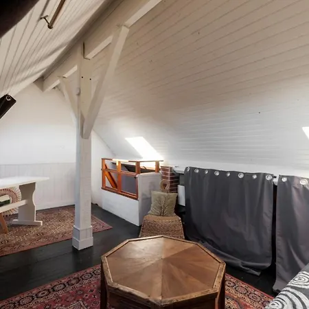 Petit Duplex En Centre Ville *